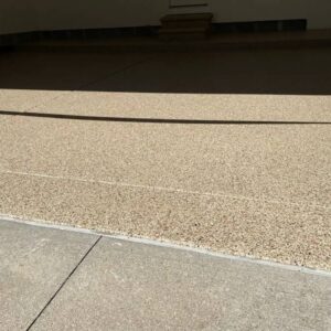 New polyurea concrete garage flooring Farmington Hills Shadowglen Dr - 3
