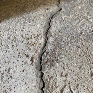 Old garage concrete Farmington Hills Shadowglen Drive - 1