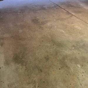 Old garage flooring Farmington Hills Oak Forest Dr - 4
