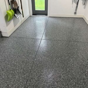 New-polyaspartic-garage-floor-coating – 10 – Final top coat Shipman Boulevard michigan