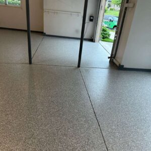 New-polyaspartic-garage-floor-coating – 14 – Whitney Ct Troy michigan